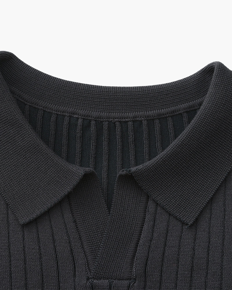 Premium Geripptes Poloshirt